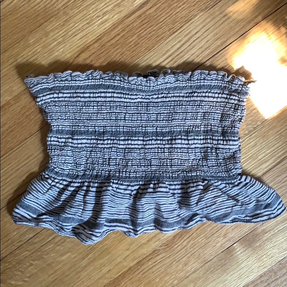Strapless peplum crop top